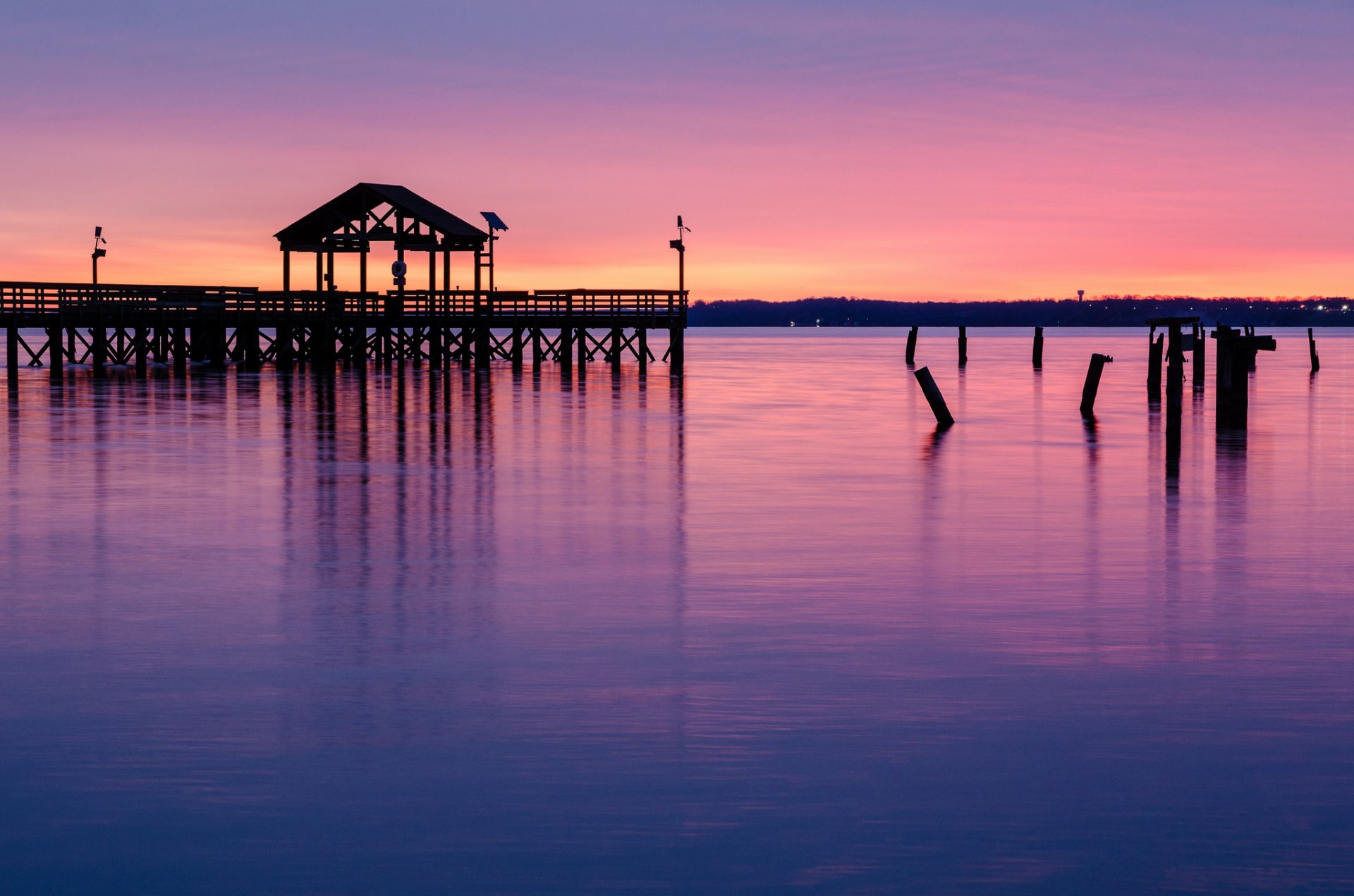 usa virginia virginia park see reflexion brücke pier stützen abend orange sonnenuntergang rosa flieder himmel