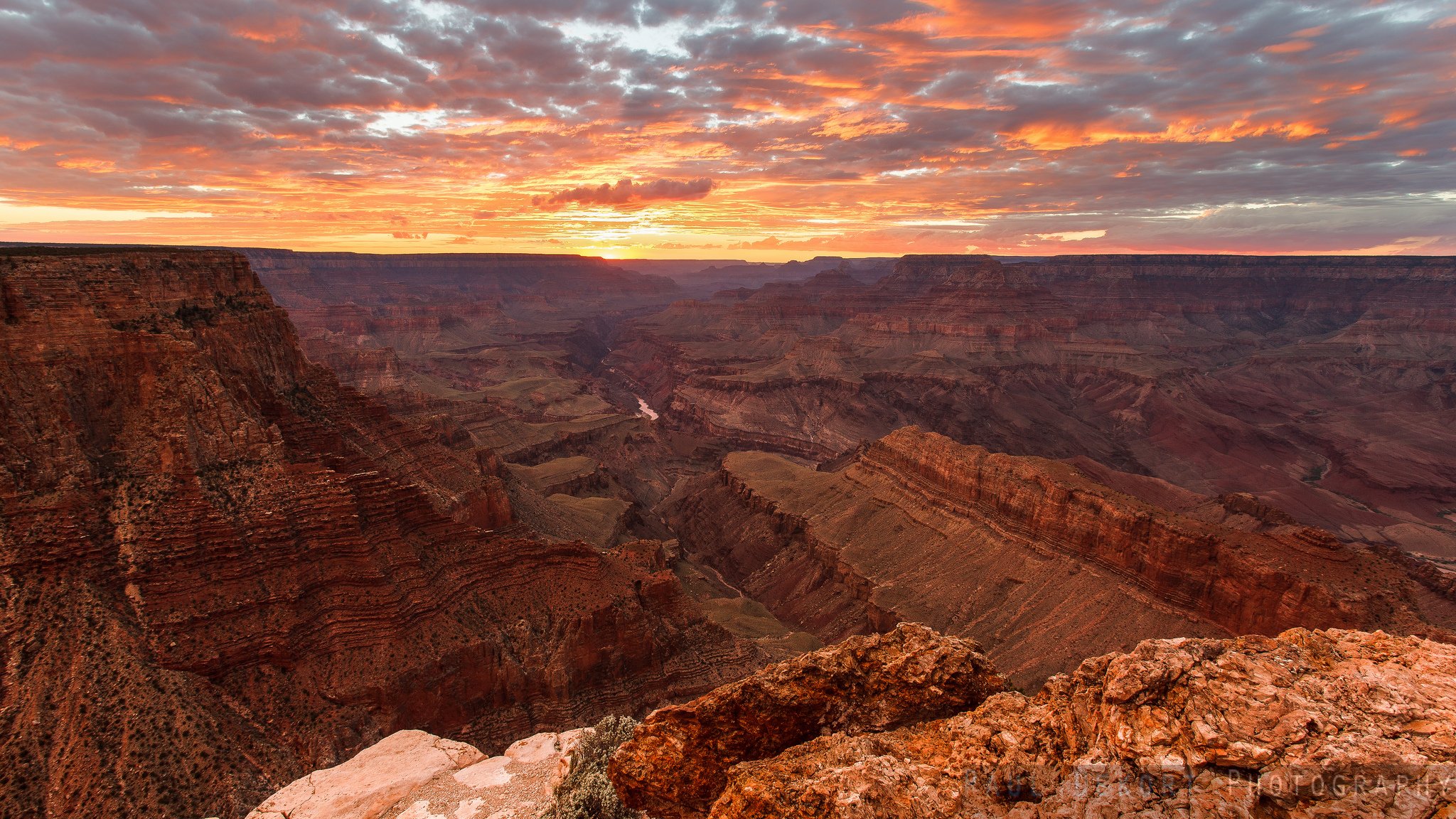 canyon usa ciel roches coucher de soleil grand canyon les dernières secondes du coucher du soleil paul dekort photo