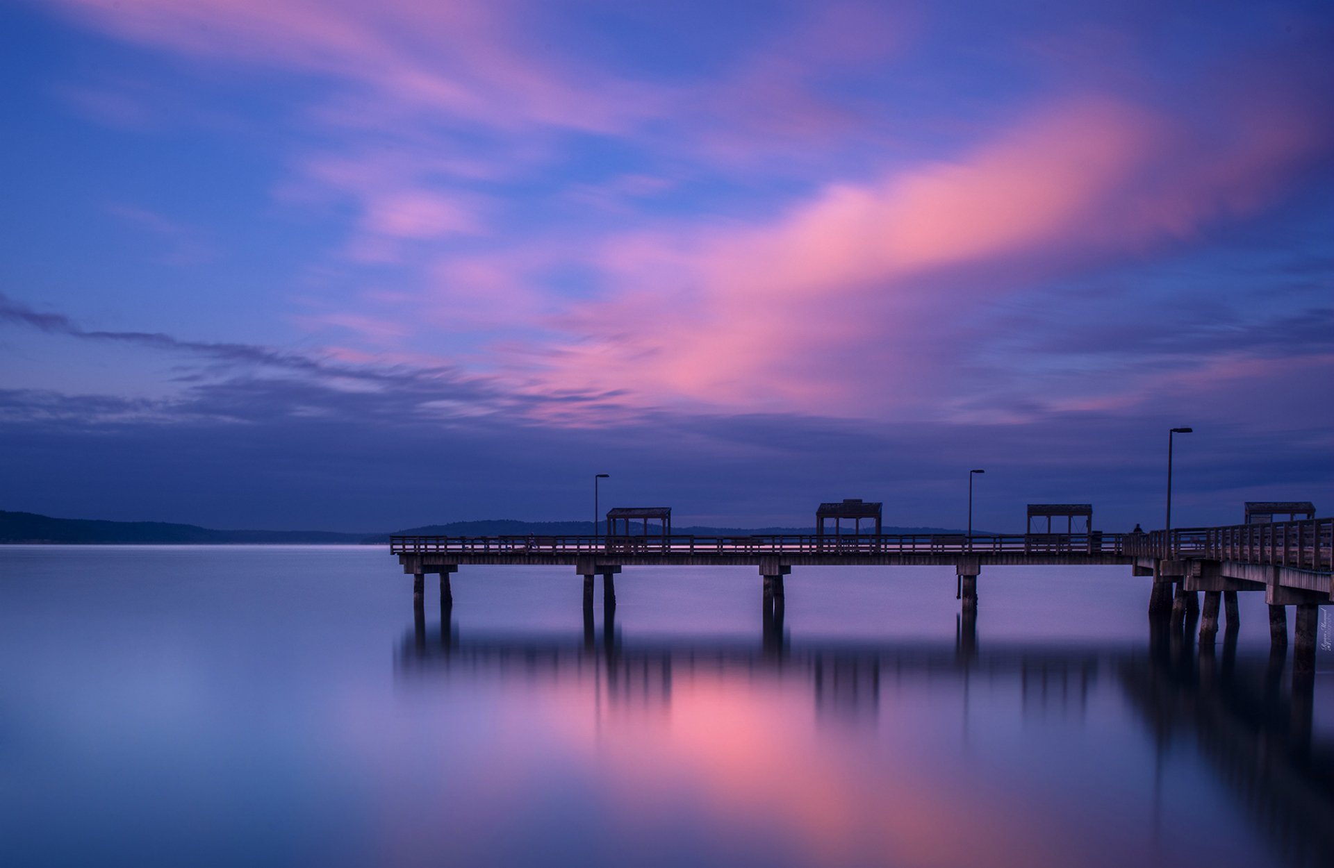 united states washington tacoma town the port pier gulf water surface of night twilight blue sky cloud