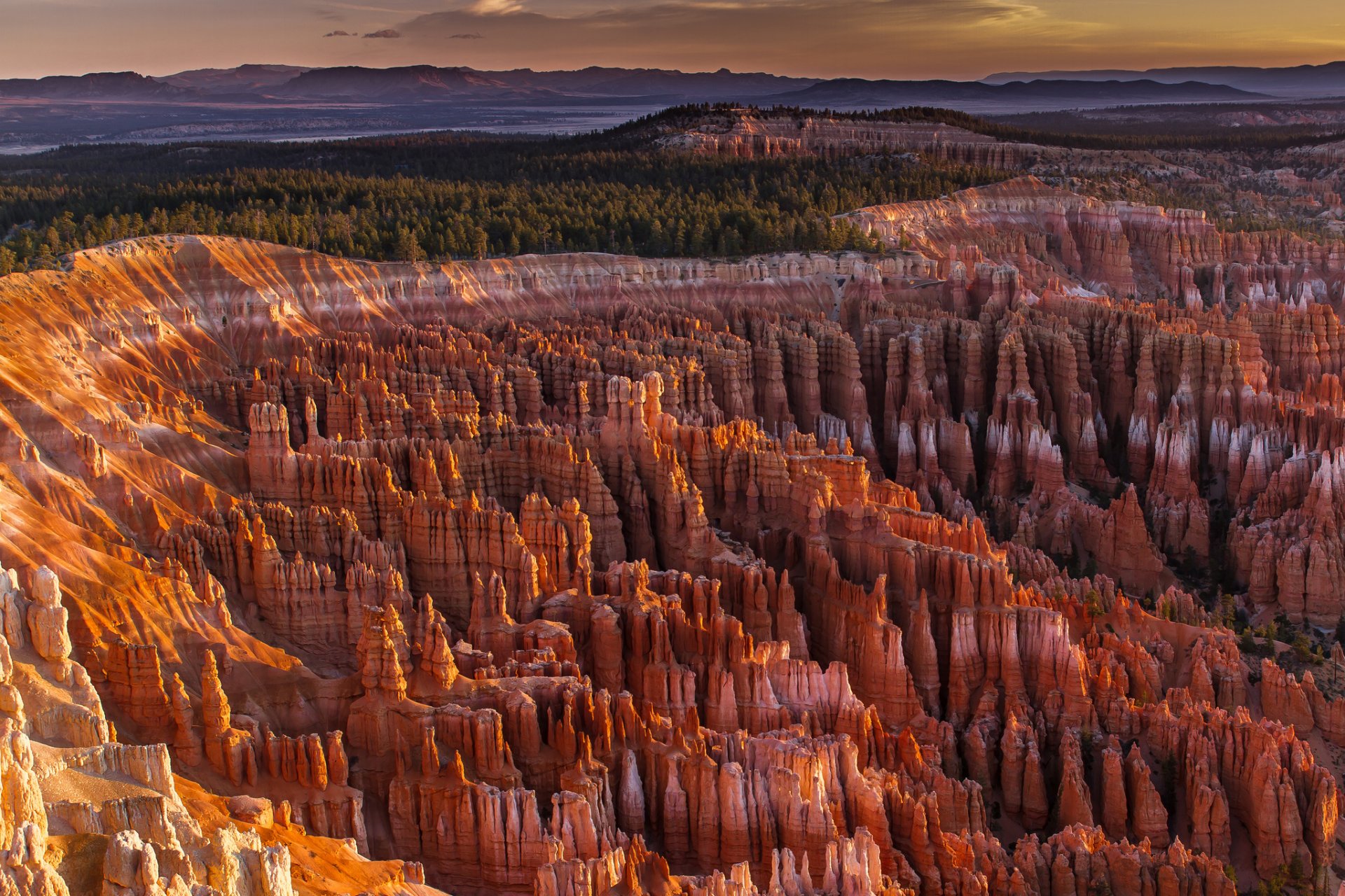 canyon rocce montagne cielo