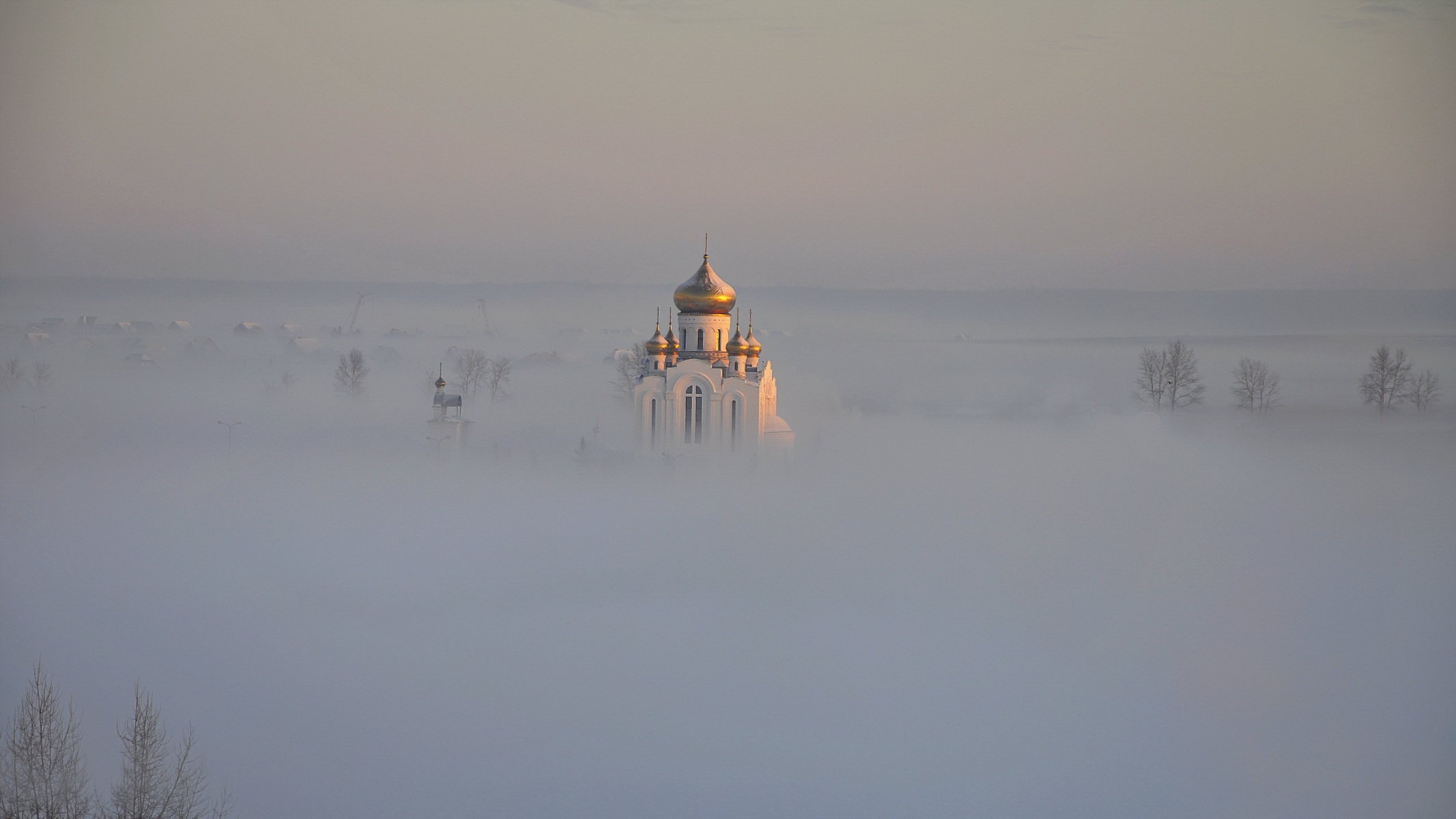 храм купола туман пейзаж