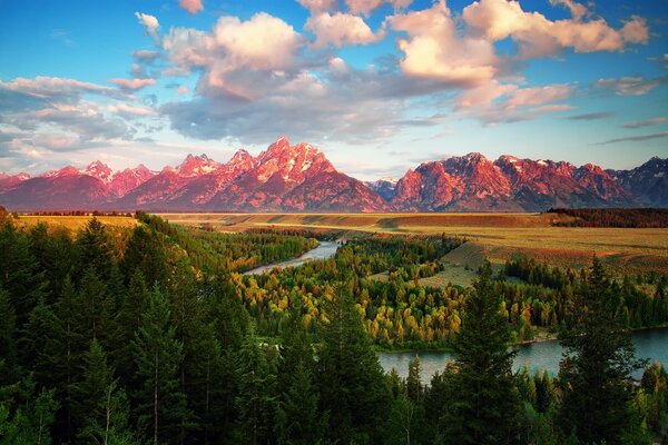 Mañana de verano en el parque nacional Grand Teton