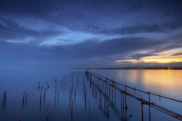 Crepuscolo sul mare a Taiwan con il tramonto