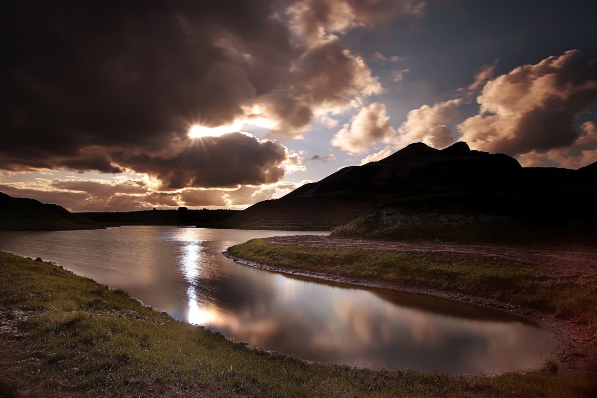 noche río naturaleza paisaje