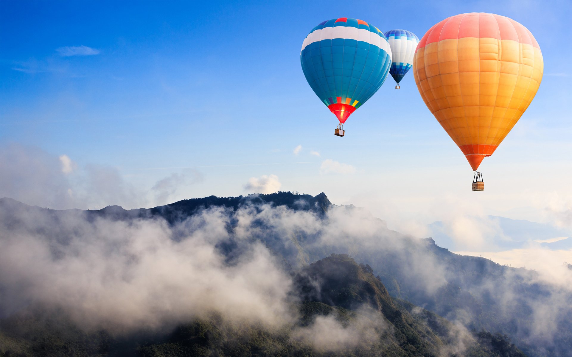 altitud cielo globos montañas nubes