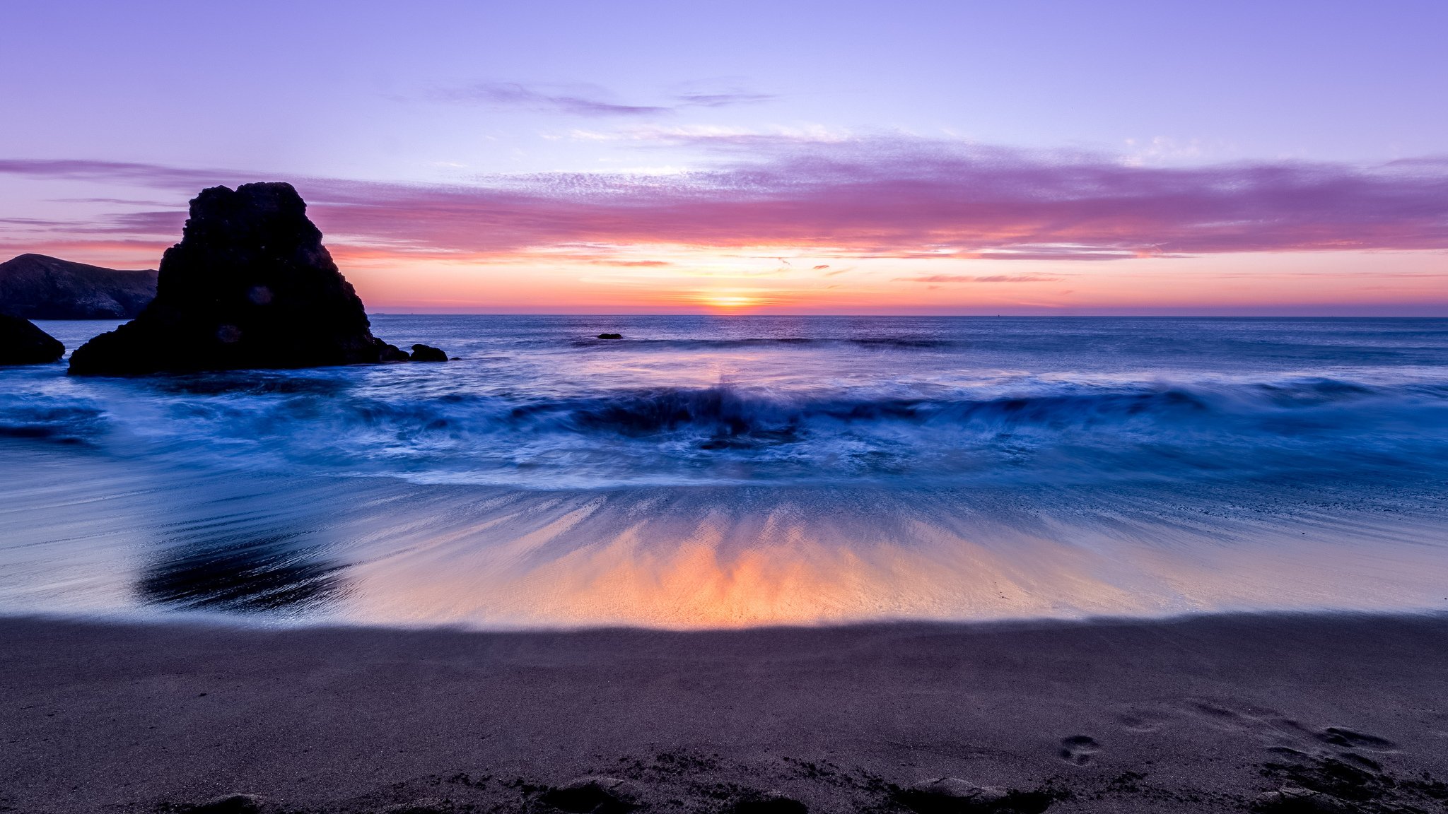 mer océan surf sable côte rocher horizon soir coucher de soleil lilas ciel nuages