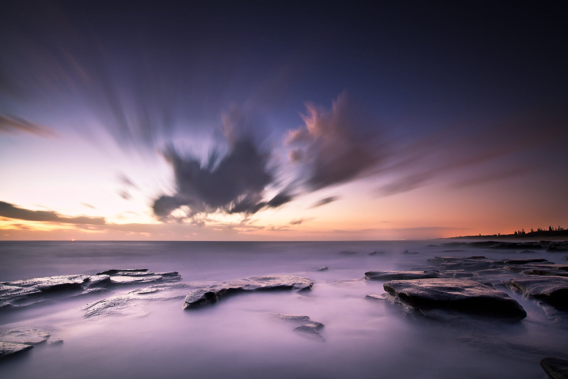 mer ciel nuages pierres