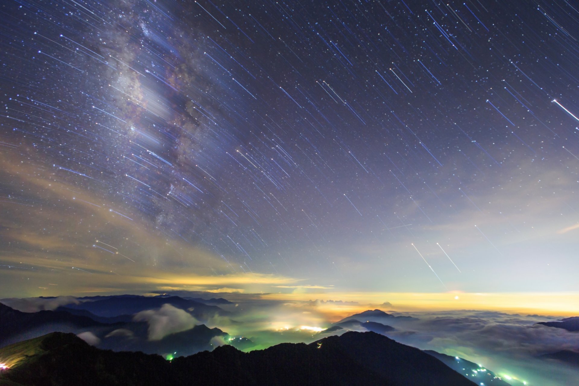 cielo noche estrellas vista tiro montañas colinas nubes