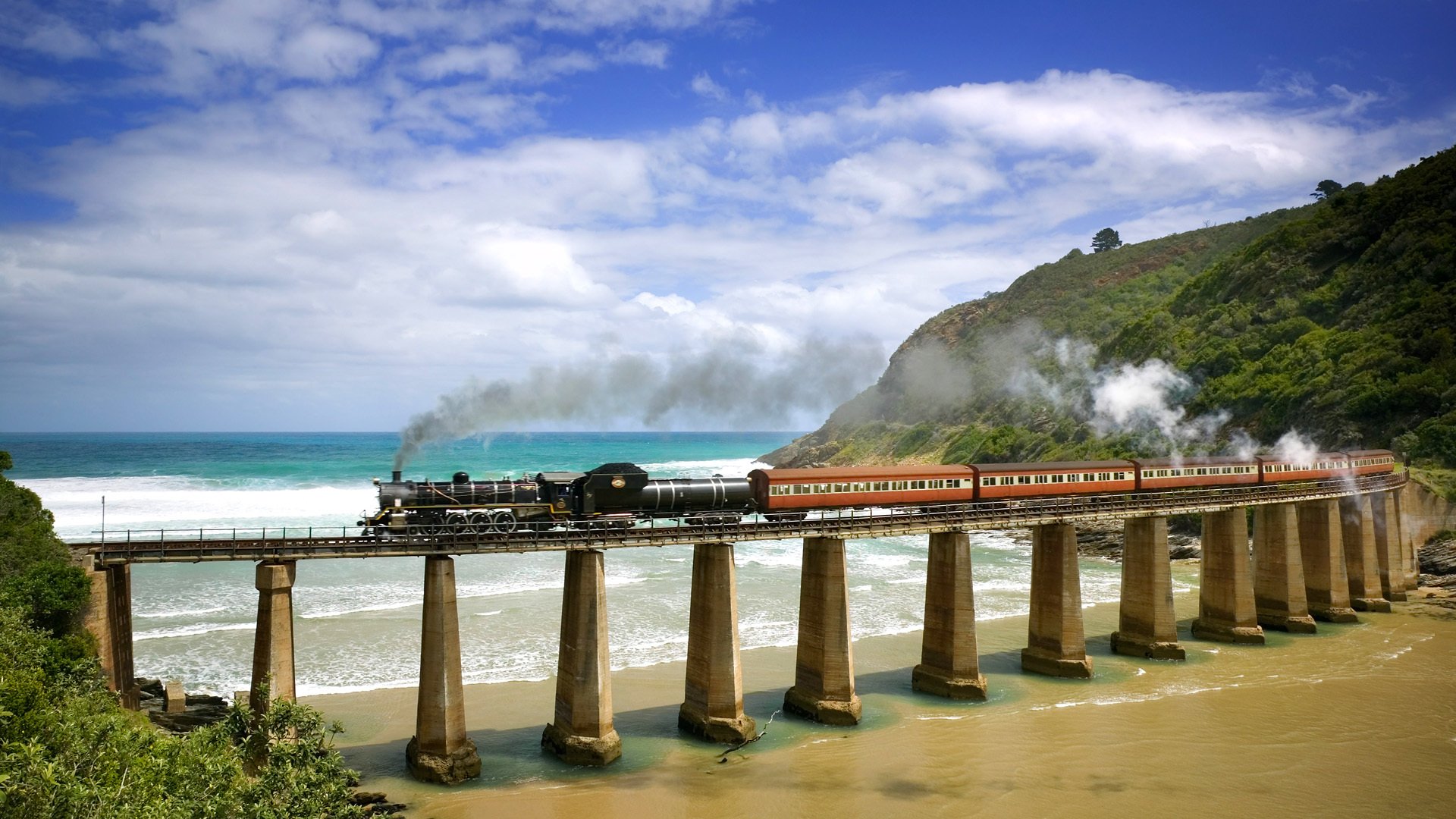 lokomotive brücke eisenbahn meer