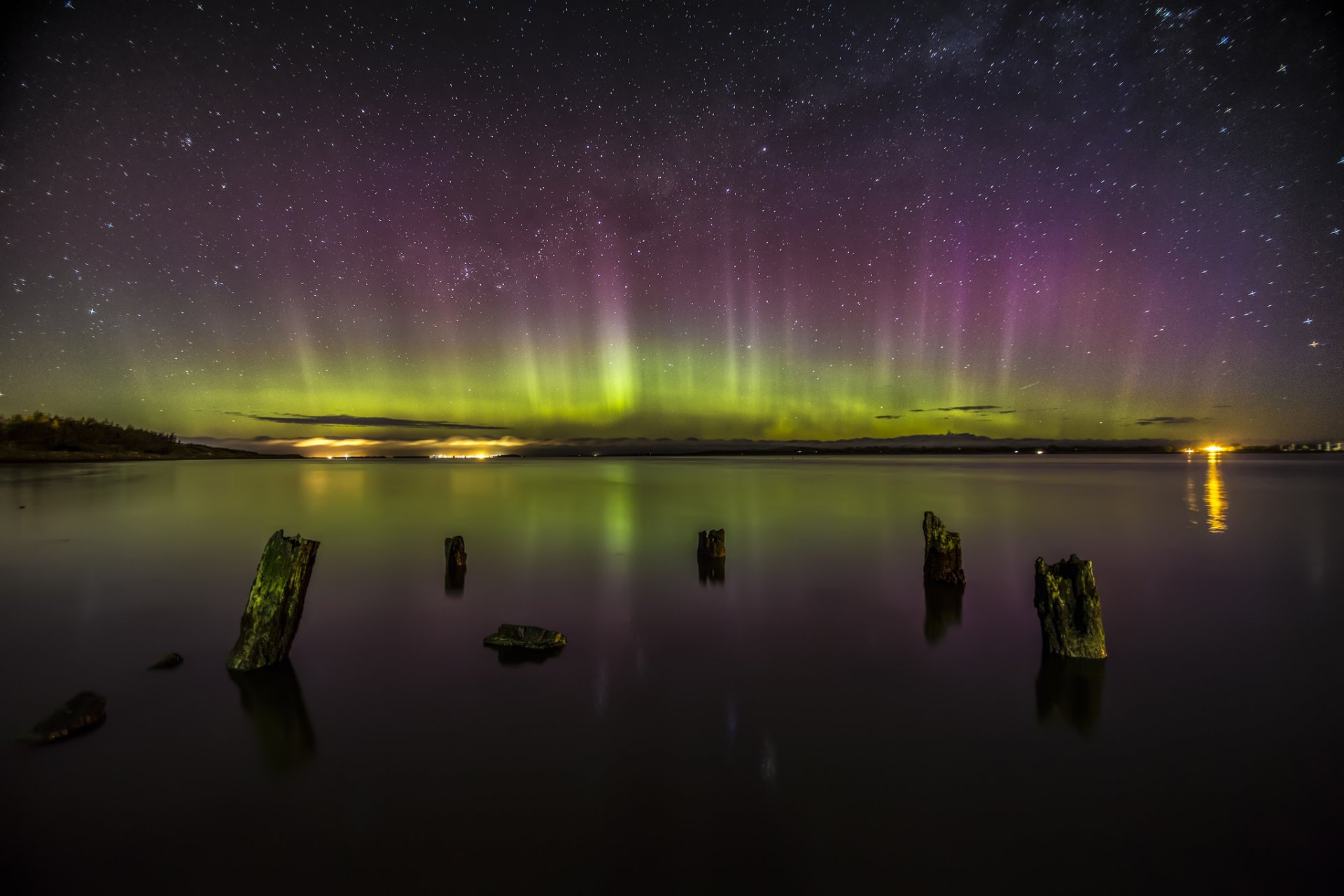 mar agua noche cielo estrellas aurora boreal