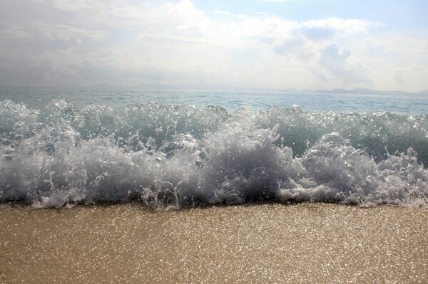 Foam litter around the sun and oblokov