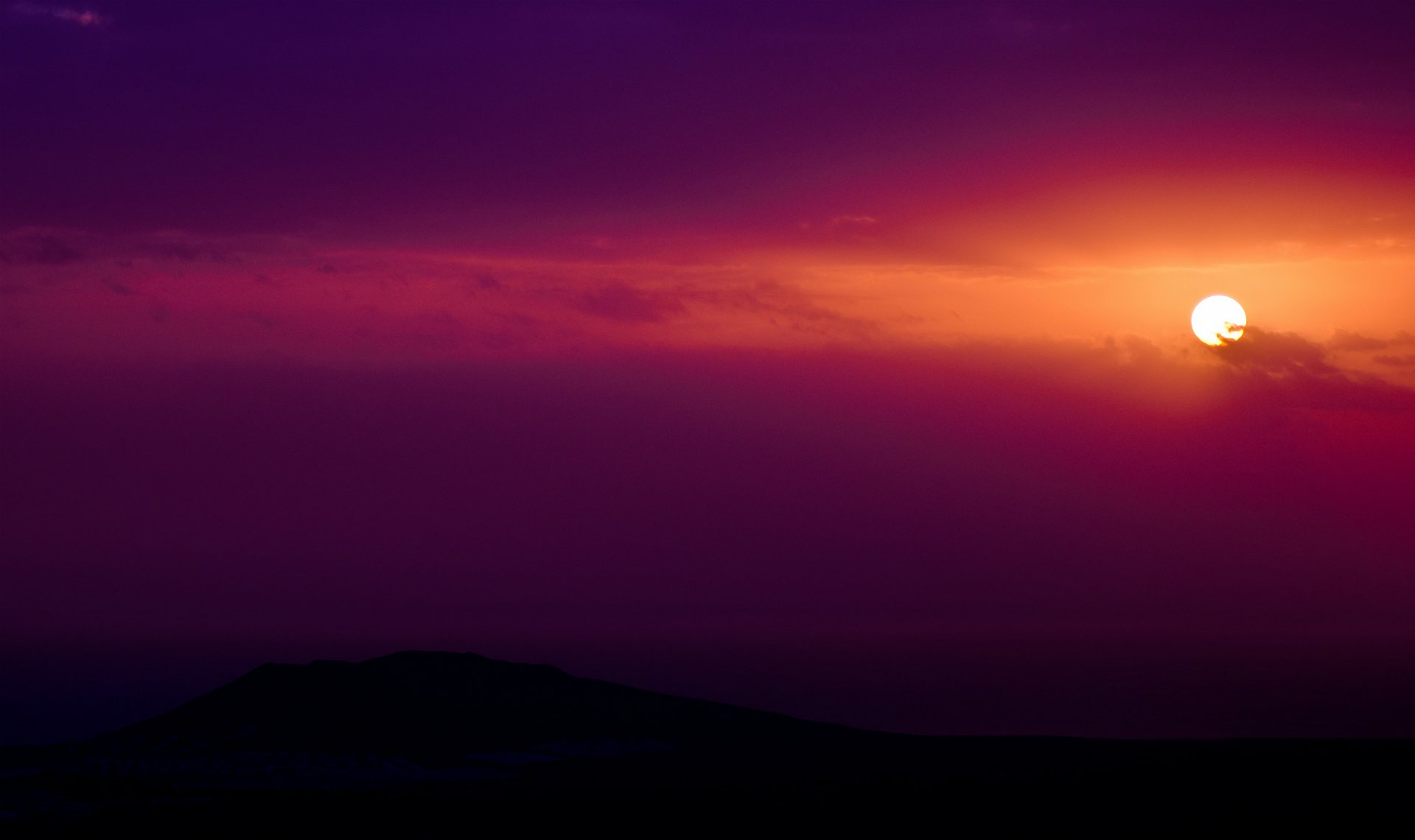 sera sole arancione luminoso tramonto cielo nuvole