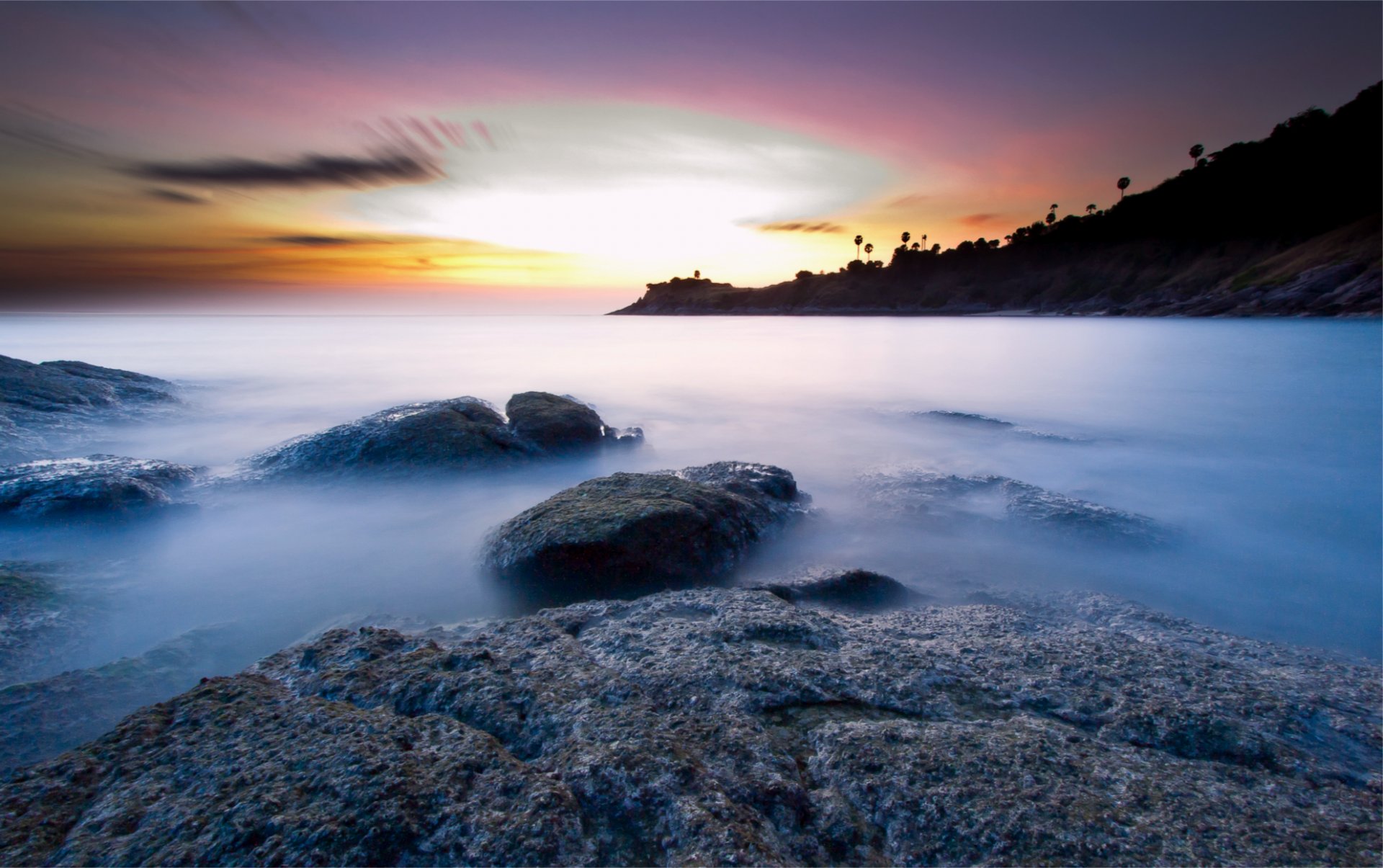 thailand phuket insel meer ozean ruhe küste küste steine abend sonnenuntergang himmel