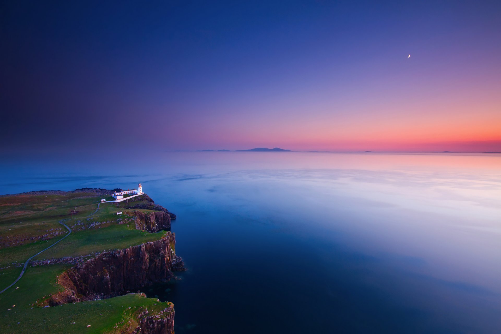 tramonto sera cielo luna riva rocce faro