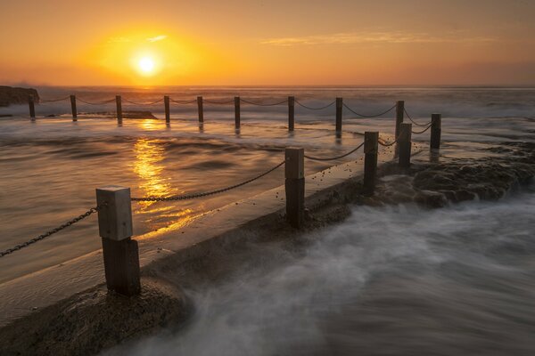 Evening sun on the ocean