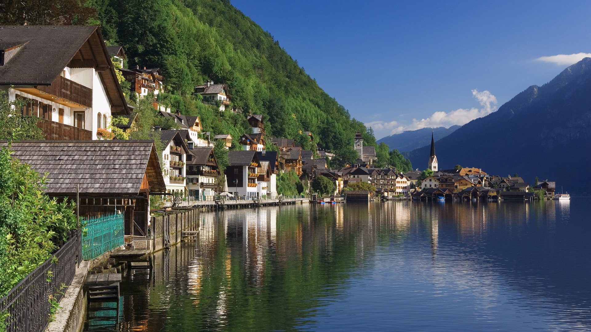 hallstatt salzkammergut river austria hallstat city lake landscape hills mountains forests nature house