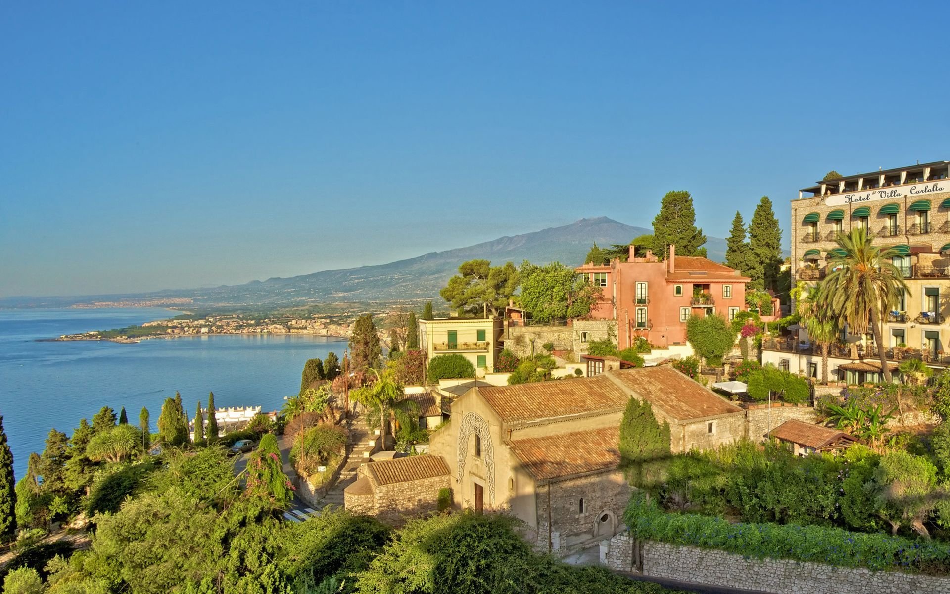 italie bâtiments mer côte maisons ville