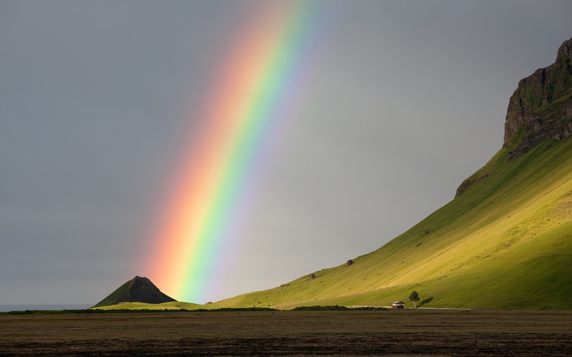 arcobaleno islanda montagne