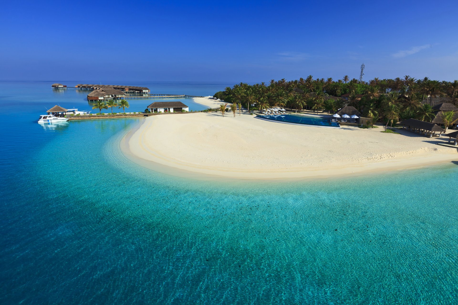 the maldives paradise island sea blue water