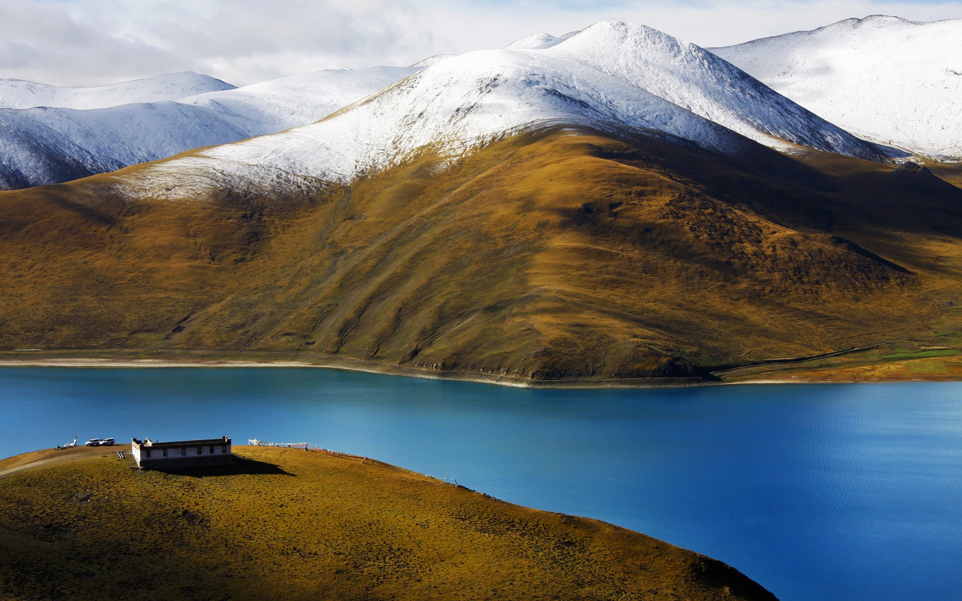 tibet montagna fiume casa