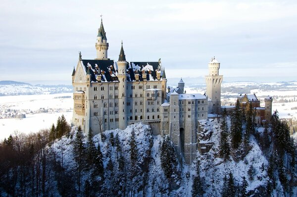 Schloss in Bayern im Winter