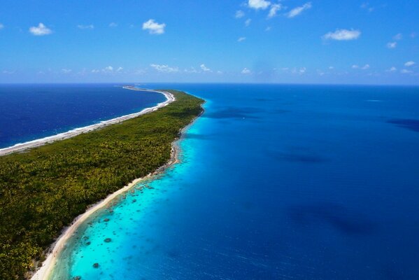 A strip of land among the oceans