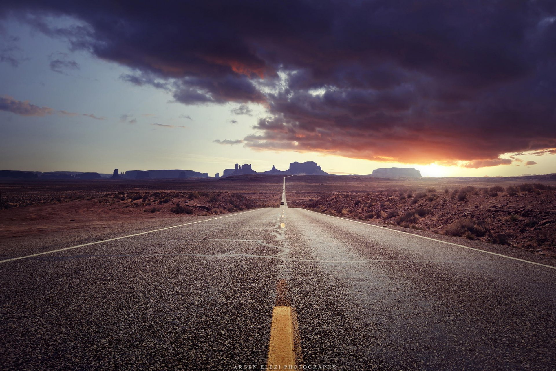 sonnenuntergang monumentalallee landschaft straße berge