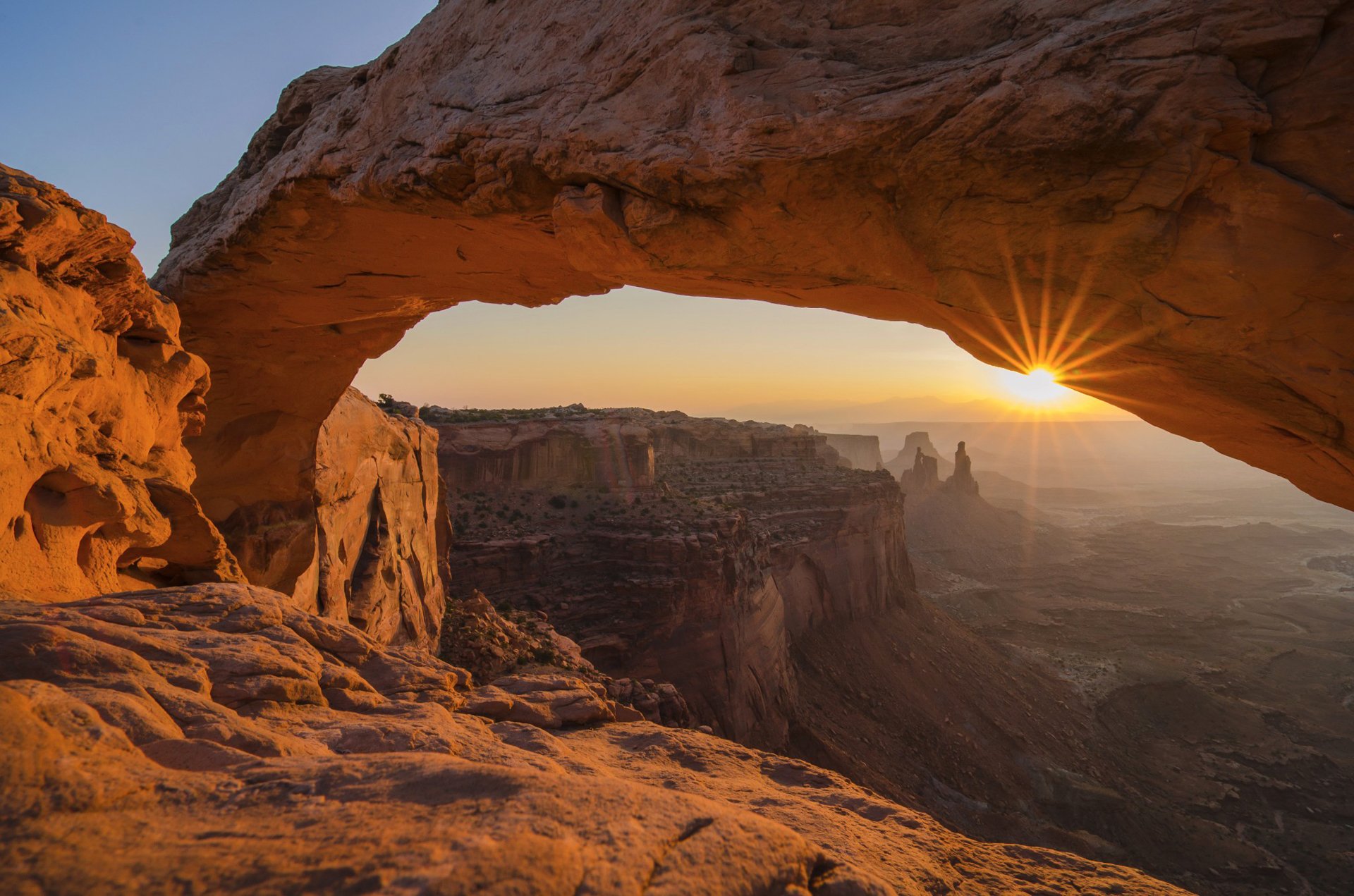 arches parc national usa roches arc ciel rayons coucher de soleil