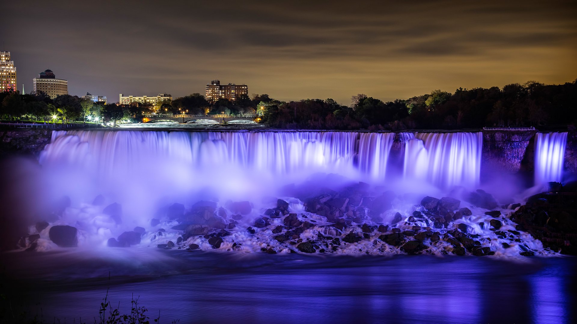 cascate del niagara cielo case fiume notte luci