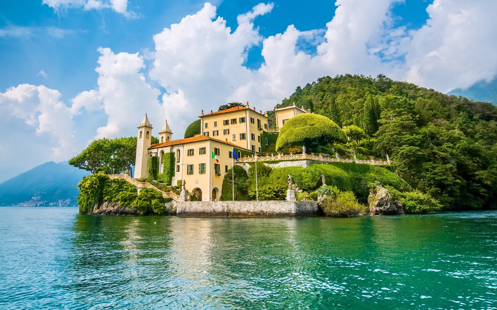 lenno lombardia italia lago di como isola lago costruzione