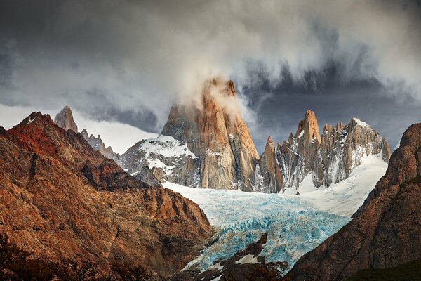 Amérique du Sud Patagonie dans les montagnes