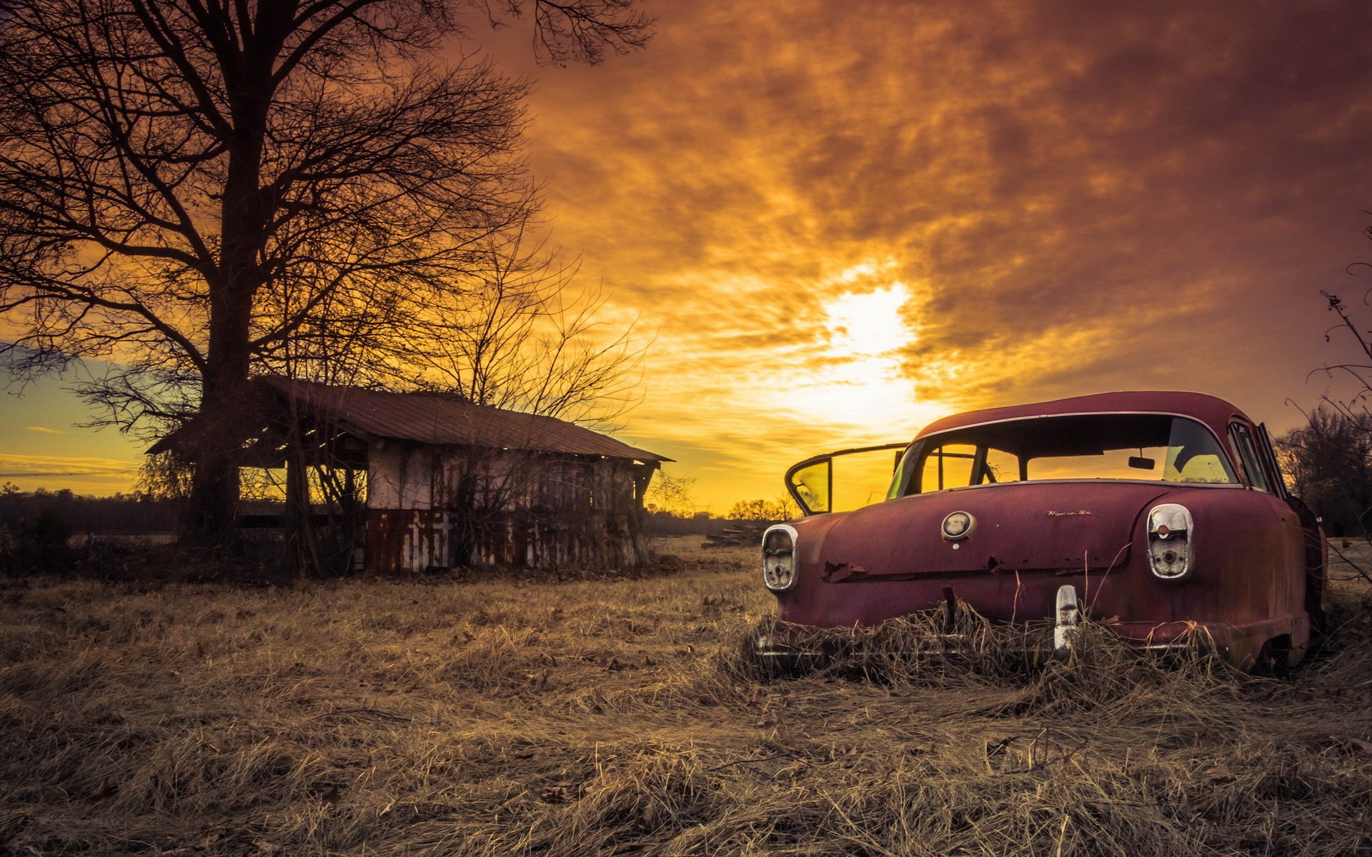 abandonado coche crecer deslizadores domingo puesta del sol