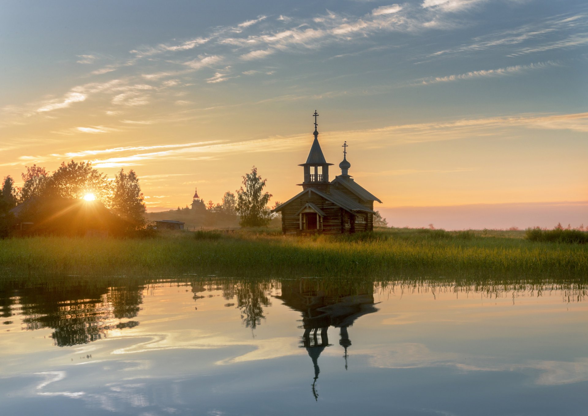 karelia kizhi verano amanecer mañana sol luz iglesia