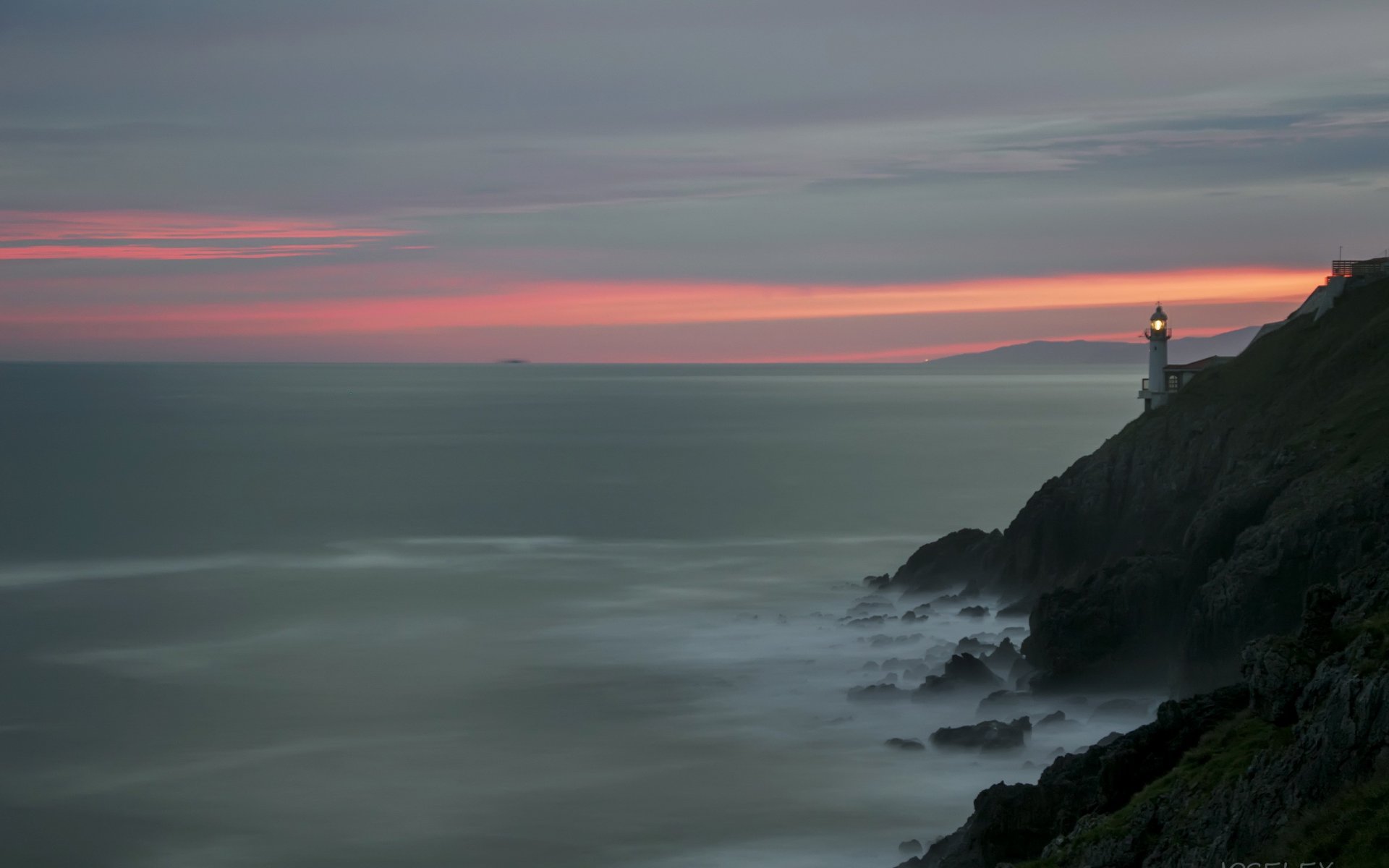 mare faro notte paesaggio