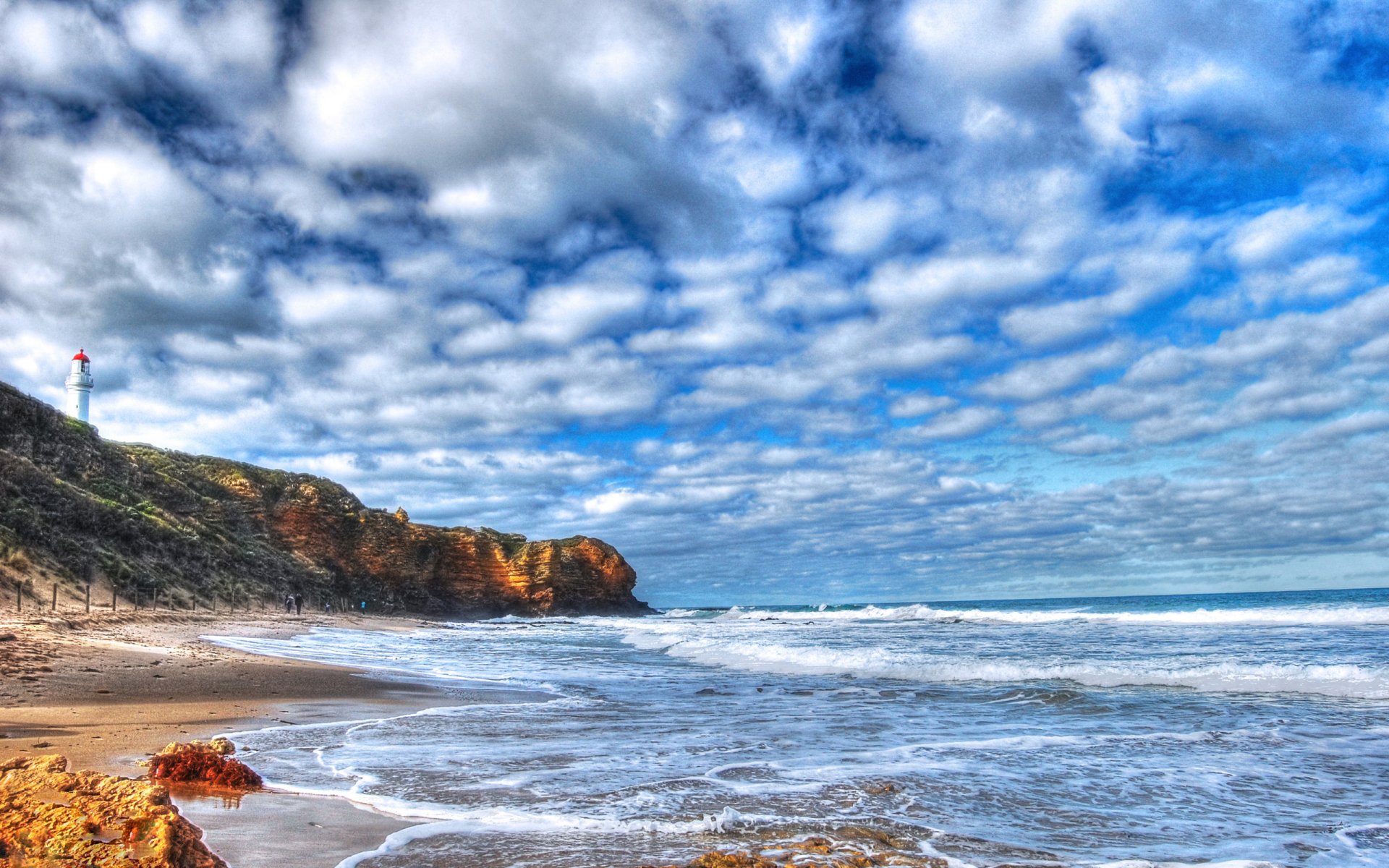 ciel nuages mer rochers cap phare