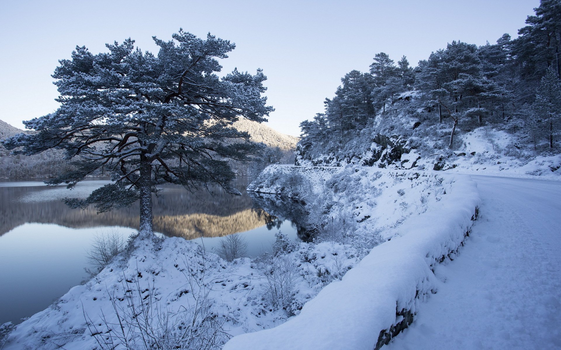 route rivière hiver