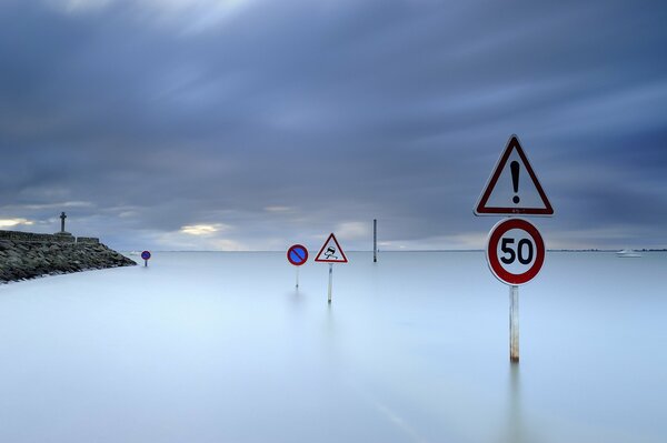 Fog night signs tower