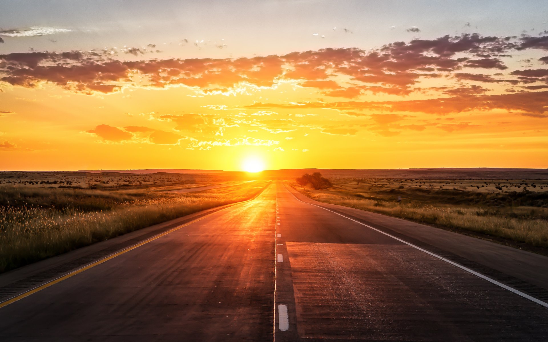 straße sonnenuntergang wolken orangefarbener himmel