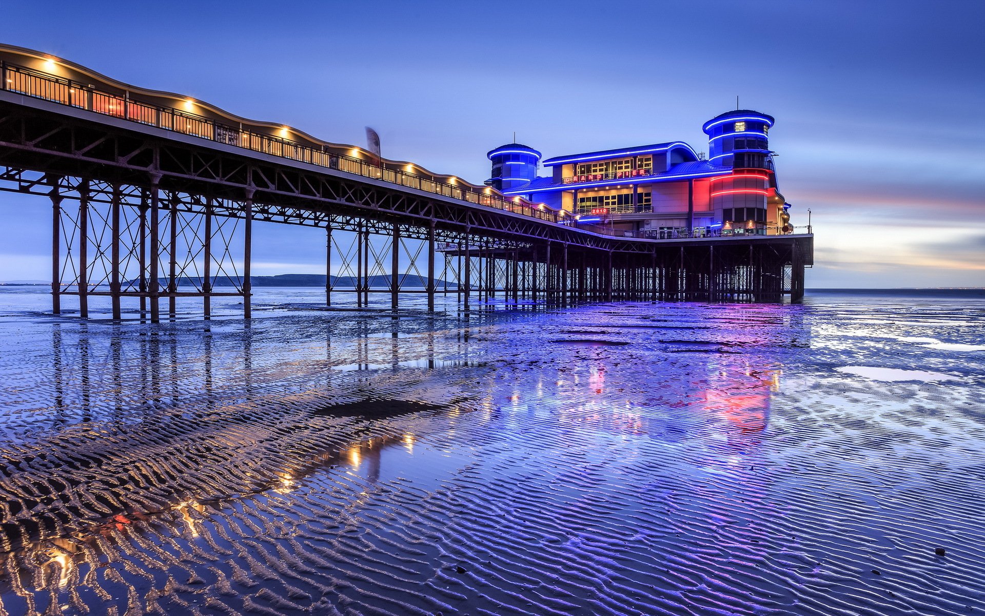 pace invaders weston-super-mare blue hour relfection england