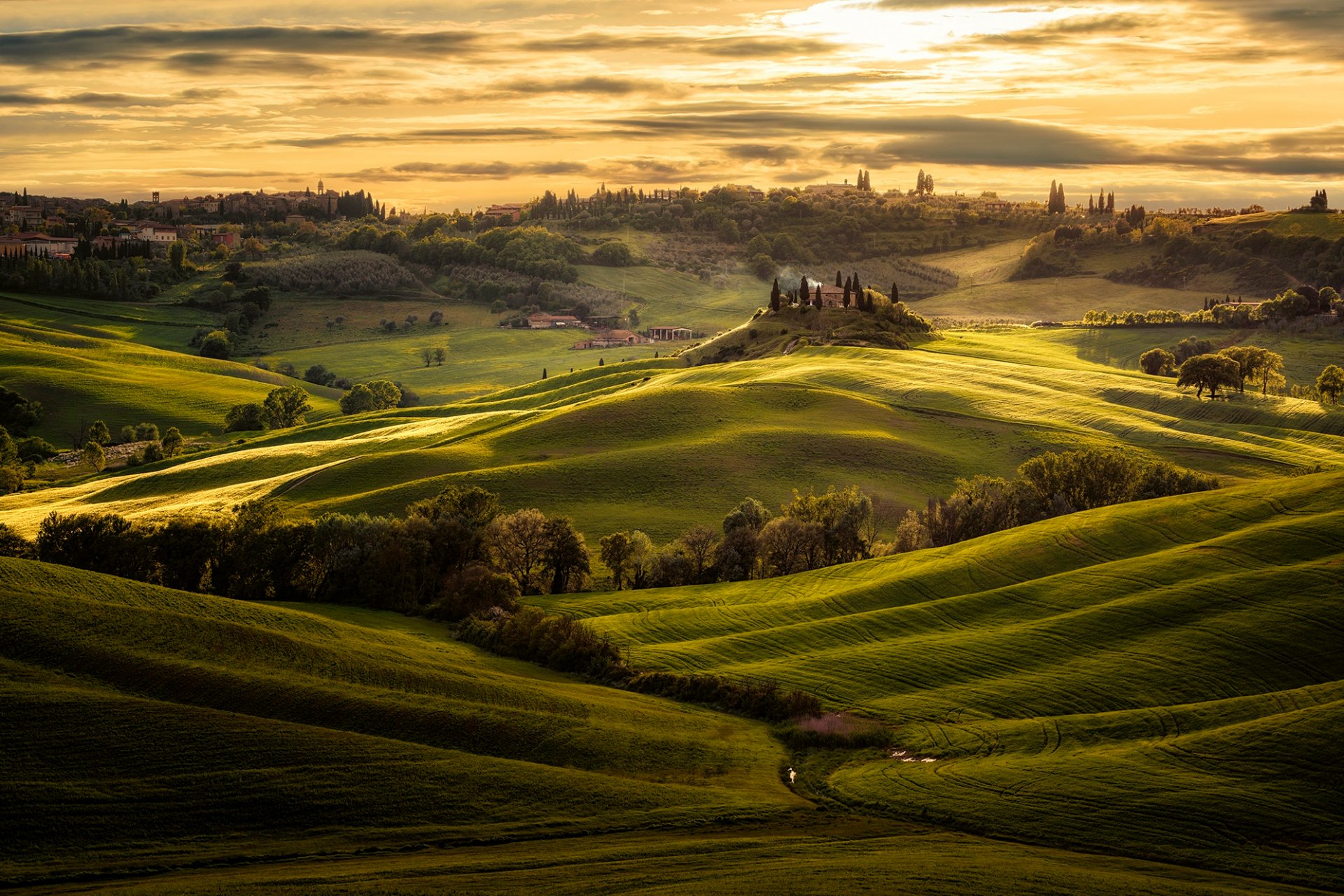 italie toscane champs lumière ciel nuages