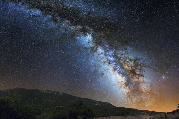 L affascinante bellezza notturna degli altopiani