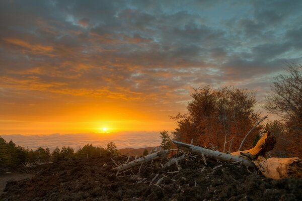 Hermoso amanecer de Linguaglossa