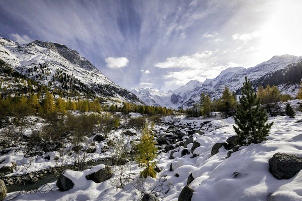 Treffen des Herbstes mit dem Winter von Morteratsch