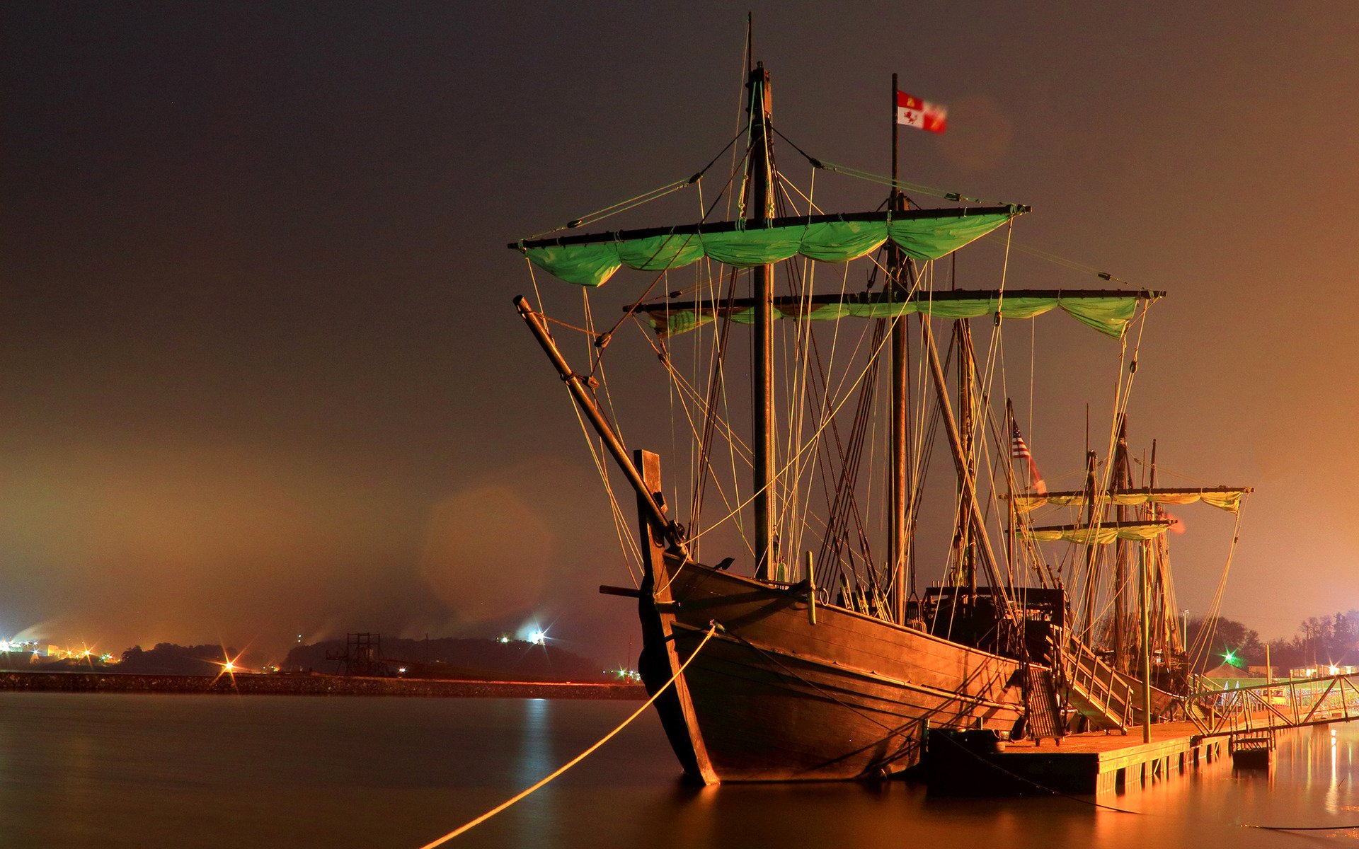 niebo noc port molo morze statek żaglówka