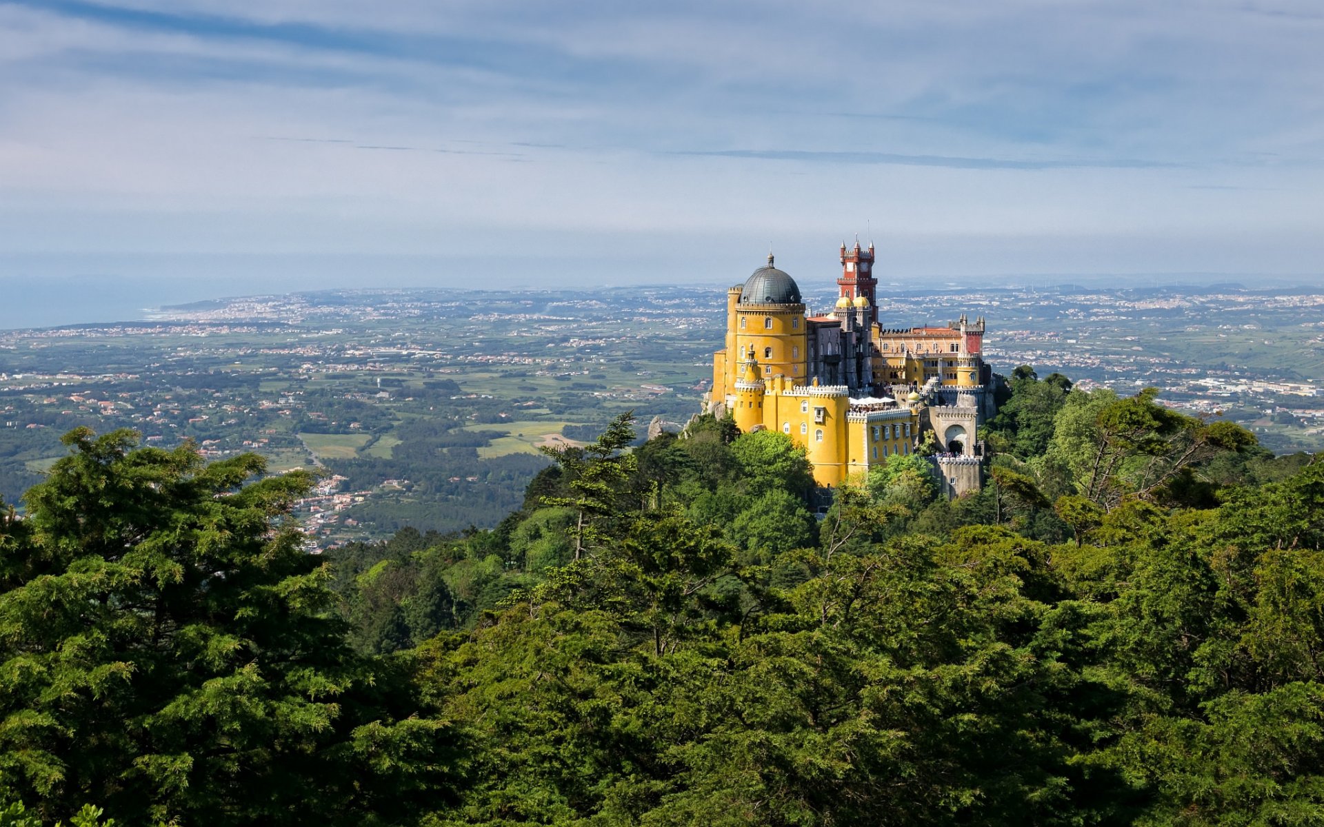 portugal palais de pena ciel vallée montagne château tour dôme