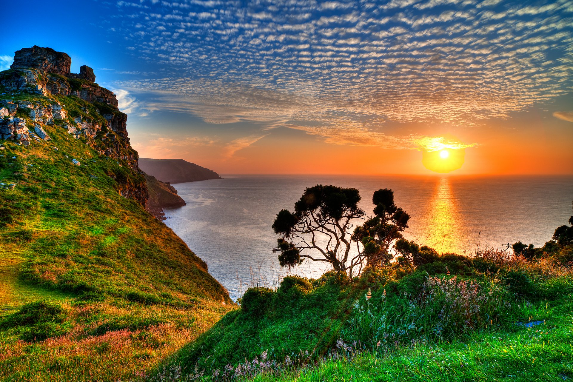 gb exmoor cielo nubes sol puesta de sol rocas hierba montañas árbol mar horizonte reflexión