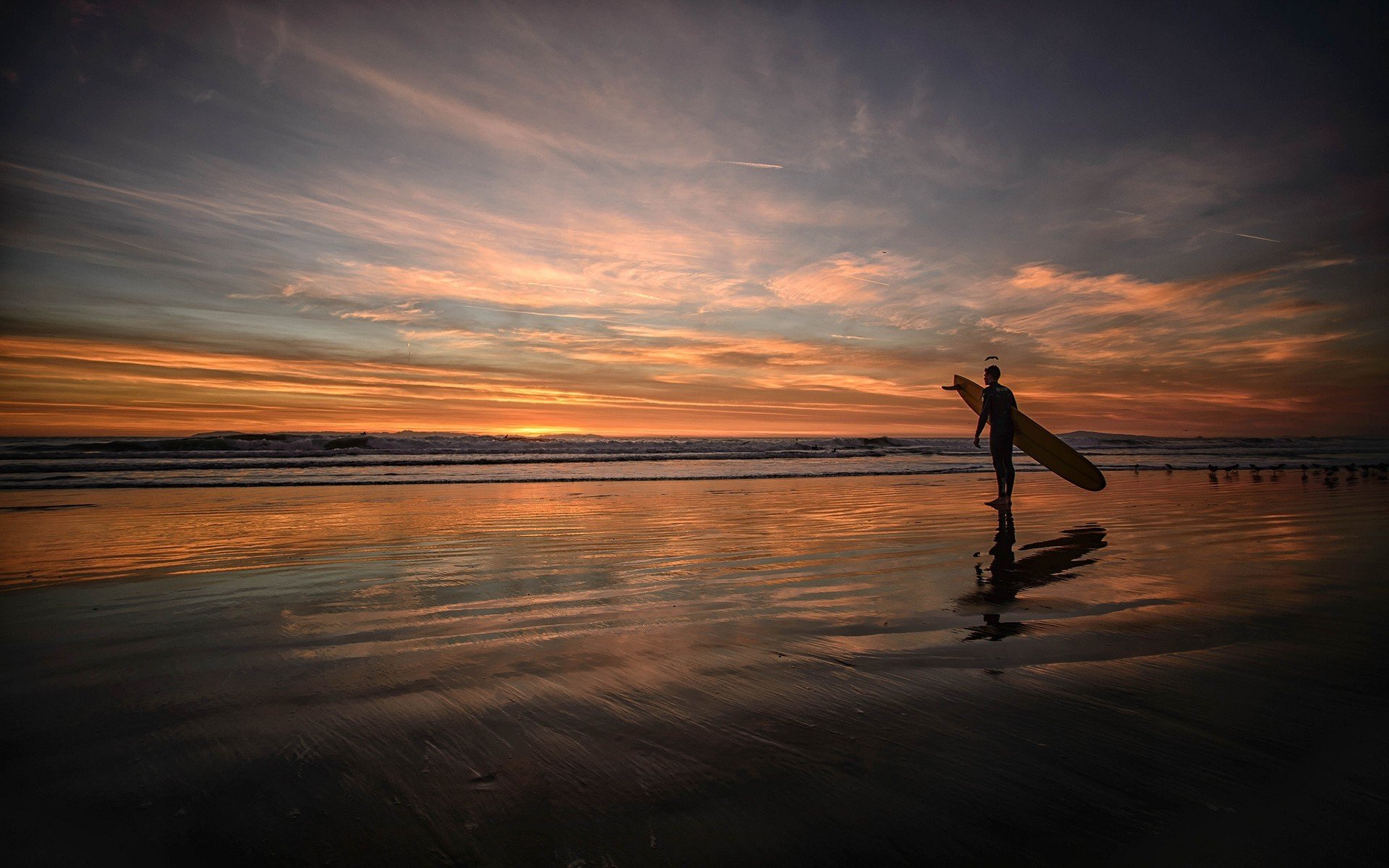 côte sable surf planche ciel horizon loin aube