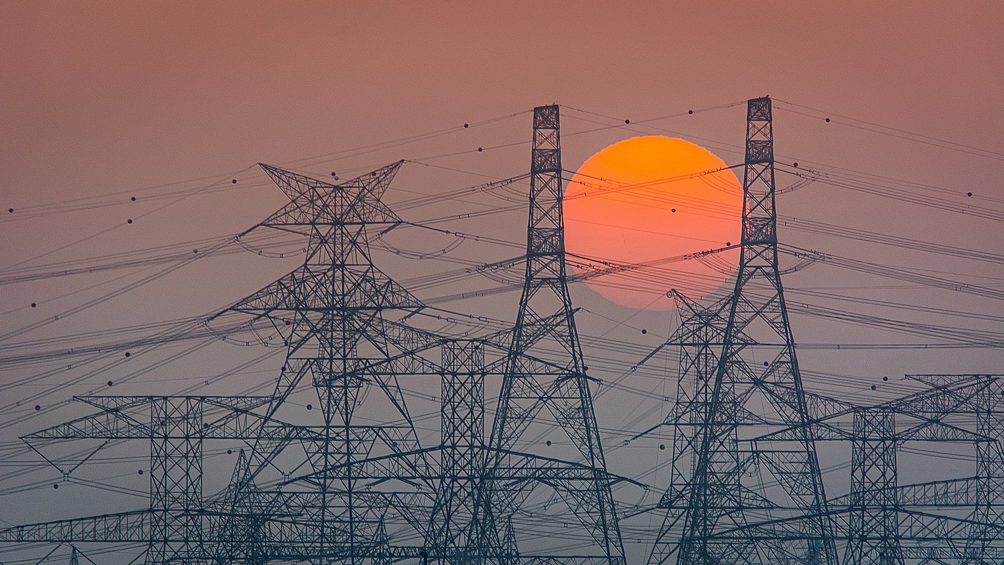 himmel sonnenuntergang sonne stütze drähte