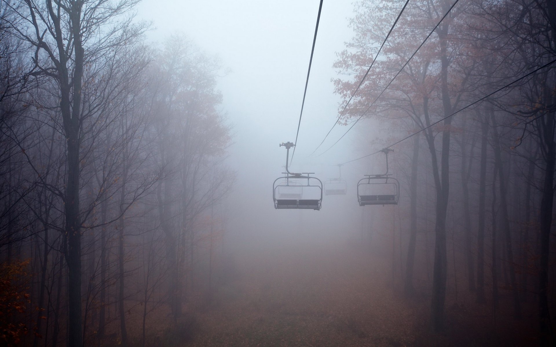 teleférico niebla paisaje