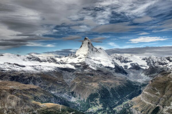 La montaña, hacia el cielo